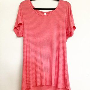 LuLaRoe Classic Tee Size 2XL